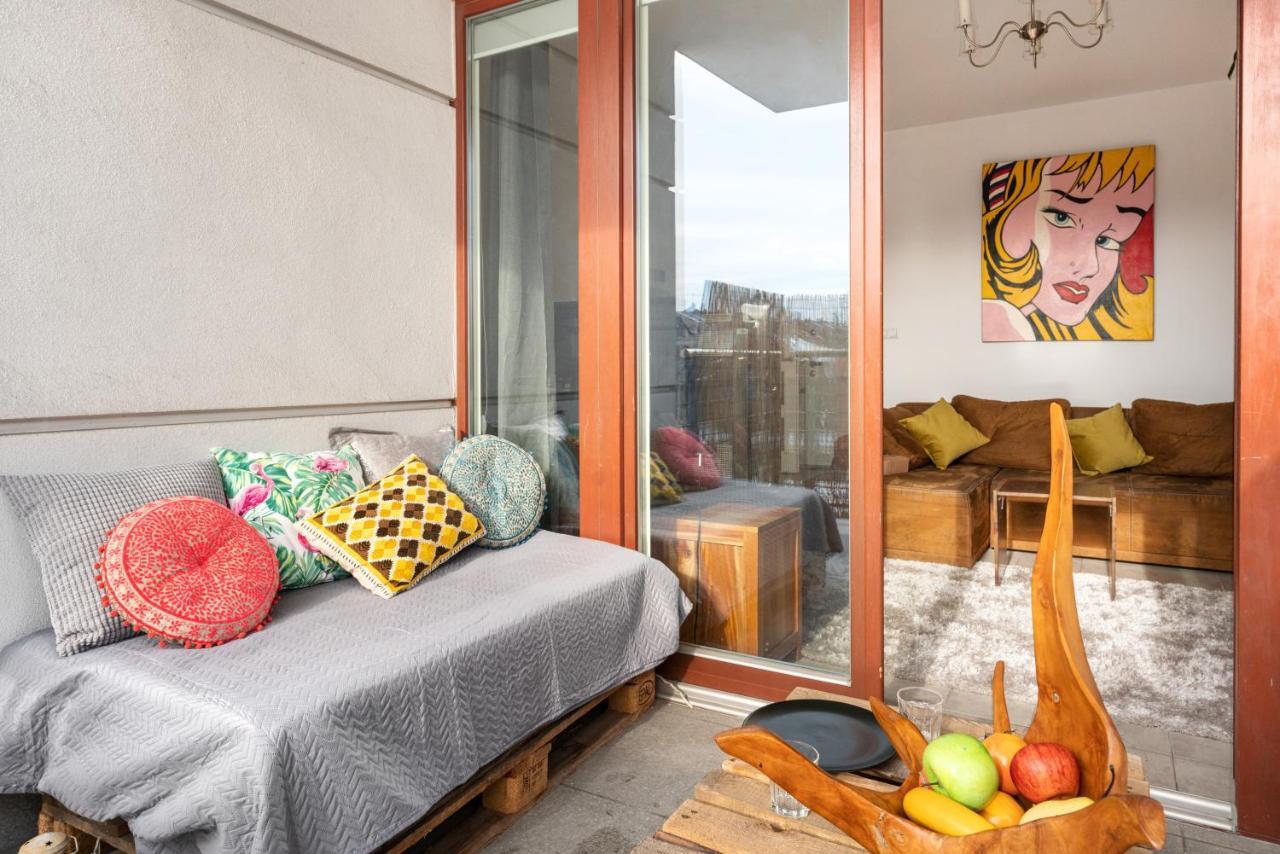ורשה Superapart Wilanowska Apt 20 "Pet-Friendly 1Br Home With Patio מראה חיצוני תמונה